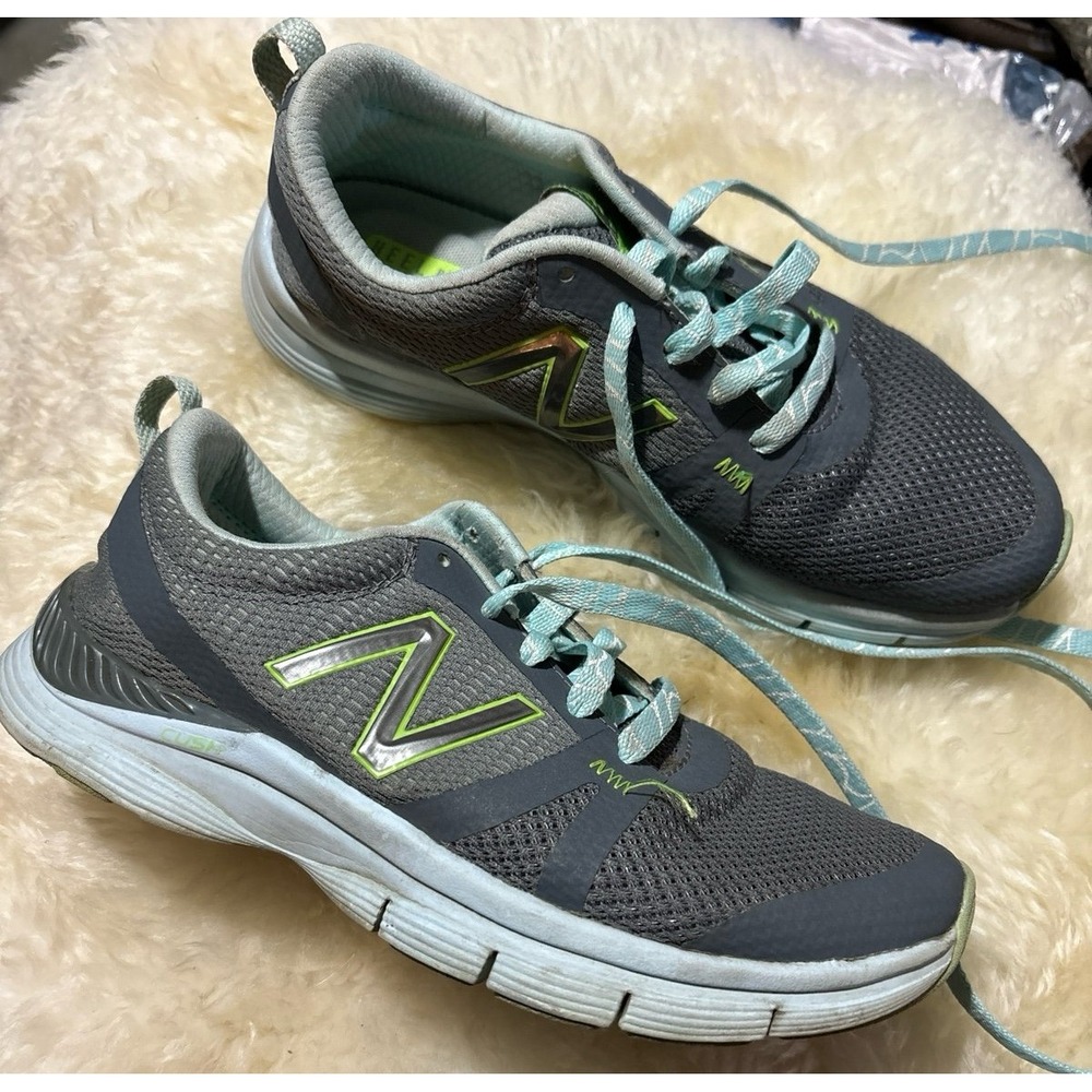 New‎ Balance 715 Women's Running/Cross-Training Shoes, Size 7
